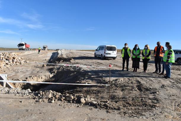 Imagen de las obras de arreglo de la carretera CM-2026 entre Barajas de Melo y Leganiel (Cuenca)