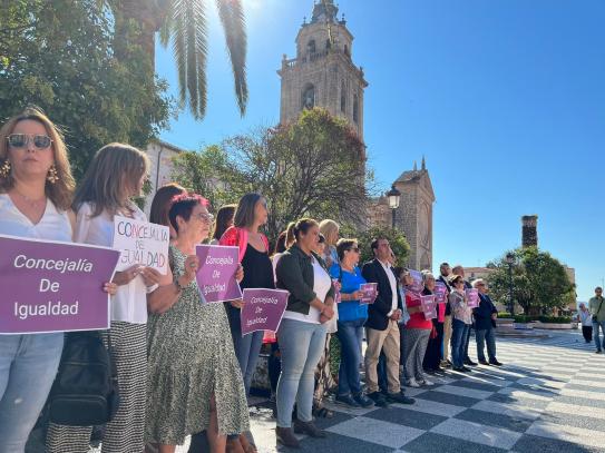 Los concejales socialistas del Ayuntamiento de Talavera se desmarcan de la pancarta institucional