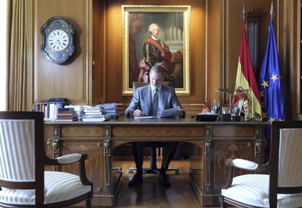 La Casa del Rey publica imágenes inéditas de Felipe VI con motivo de su décimo aniversario en el trono.