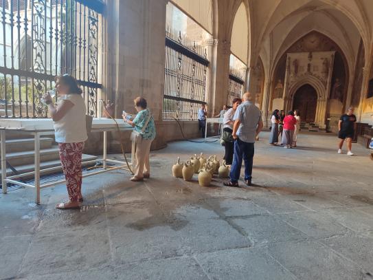 Otros años se han repartido entre 9.000 y 10.000 litros de agua este 15 de agosto