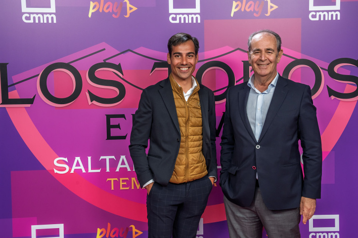 Gómez del Pilar junto a su apoderado Juan de Padua