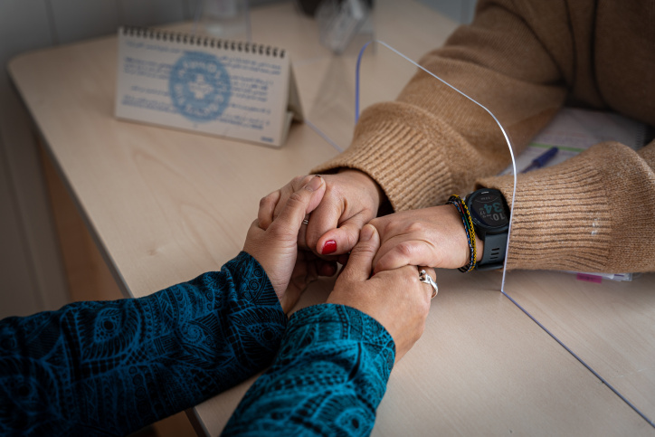 Médicos del Mundo C-LM tiene proyectos de inserción sociolaboral para mujeres y niñas víctimas de trata, explotación sexual y mujeres en situación de prostitución. (Ministerio Igualdad) en Toledo, Ciudad Real y Albacete