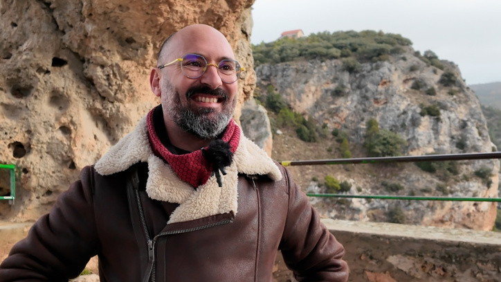 Rodrigo González cuenta en 'Yo me quedo aquí' su historia en Villalba de la Sierra