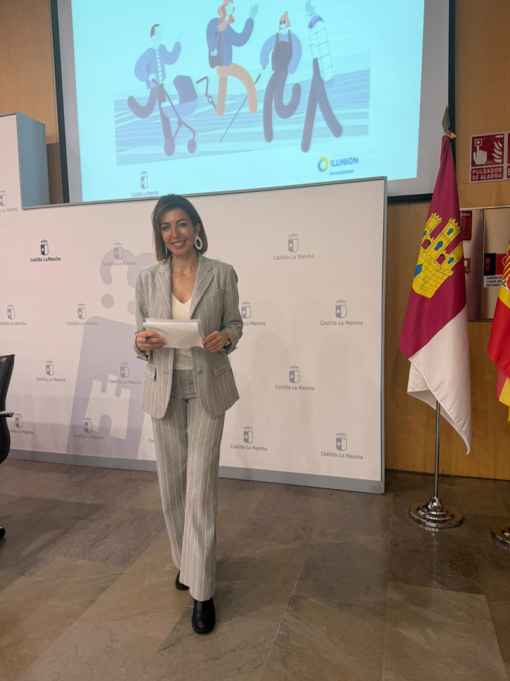 Mariló Leal ha conducido la inauguración de las jornadas para la elaboración de la Ley de Accesibilidad Universal