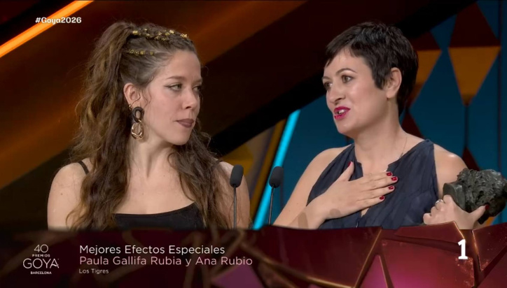 Ana Rubio y Paula Gallifa reciben el Goya a Mejores Efectos Especiales por 'Los tigres', en la 40º edición de los Premios Goya, en el Auditori del Centre de Convencions Internacionals, a 28 de febrero de 2026, en Barcelona, Cataluña
