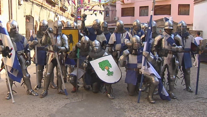 CMM estrena la quinta temporada de 'Fiesteros' con un recorrido por las fiestas tradicionales en la región