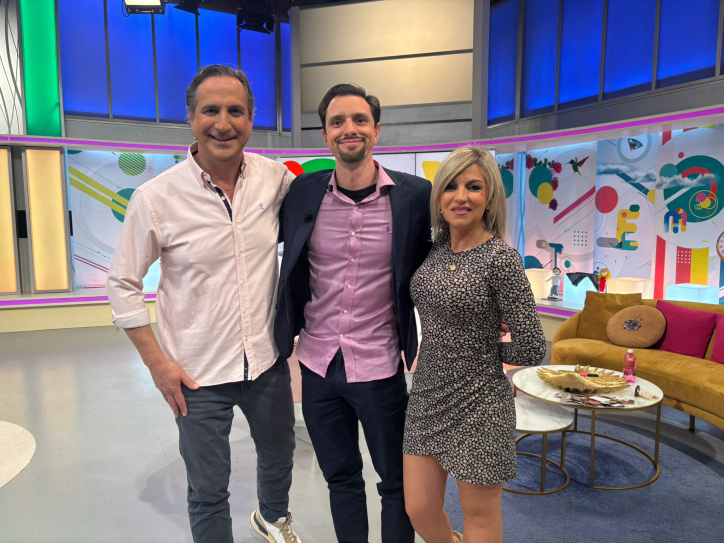 Antonio Puertas, ganador del bote de 'Atrápame si puedes', visita el programa 'Estando Contigo'