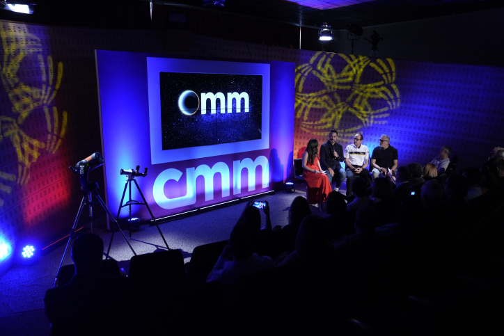 Imagen oficial de CMM durante la cobertura del eclipse solar