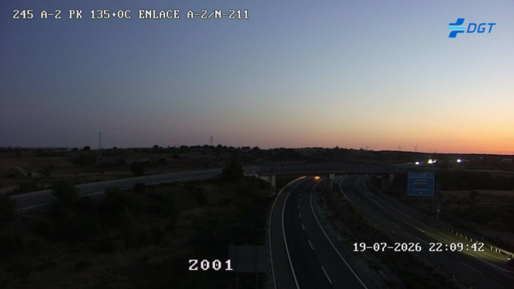 A-2 a su paso por Alcolea del Pinar en la noche del 19 de julio