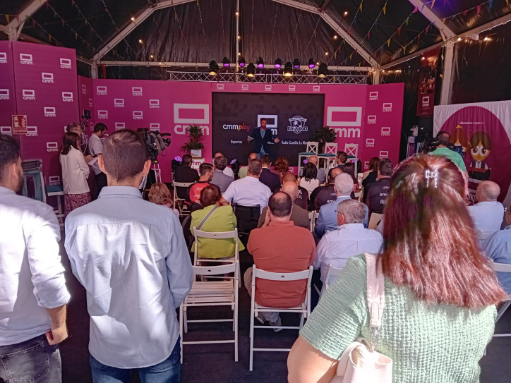 Evento deportivo en la carpa de CMM en la Feria de Albacete