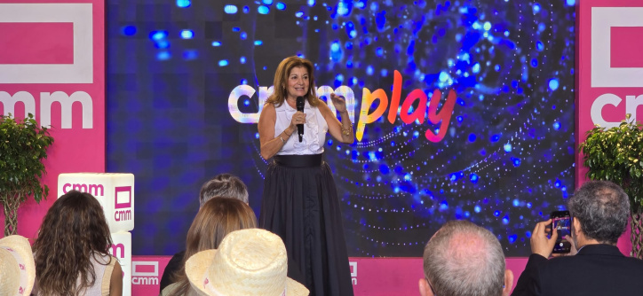 Carmen Amores en la presentación de las novedades de CMMPlay, en la Feria de Albacete