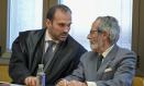 GRAF8794. CIUDAD REAL, 13/04/2024.-Un jurado popular ha declarado este sábado culpable, con siete votos a favor y 2 en contra, de un delito de homicidio con dolo eventual a José Lomas, el librero de Ciudad Real acusado de matar de dos disparos a Nelson David, un intruso que se coló de noche en su finca de campo para robar útiles de campo.Los nueve componentes del jurado popular, que desde este pasado viernes venían deliberando sobre la culpabilidad o no culpabilidad del octogenario librero, han hecho entregada del objeto del veredicto, en el que también han considerado probada la eximente incompleta de anomalía psíquica de Lomas y la atenuante de confesión. EFE/Jesús Monroy