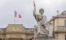 Paris (France), 10/06/2024.- A statue representing the law in front of the French National Assembly in Paris, France, 10 June 2024. On 09 June, the French president announced the dissolution of the National Assembly, the French Parliament lower house, and called for snap elections after his Renaissance (RE) party suffered defeat in the EU vote. (Elecciones, Francia) EFE/EPA/Teresa Suarez