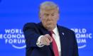 Davos (Switzerland), 21/01/2026.- US President Donald Trump gestures after his special address at the 56th annual meeting of the World Economic Forum (WEF) in Davos, Switzerland, 21 January 2026. The 2026 summit, running from 19 to 23 January and held under the theme 'A Spirit of Dialogue,' brings together global political leaders, corporate executives, and scientists to address international challenges. (Suiza) EFE/EPA/GIAN EHRENZELLER