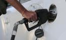 El gasóleo tipo A, el combustible de automoción más consumido en España, se vende ya por encima de los dos euros el litro en más de un centenar de gasolineras del país.
