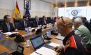 MADRID, 17/10/2023.- El ministro del Interior en funciones, Fernando Grande-Marlaska (3i), preside la Mesa de Valoración de la Amenaza Terrorista, el órgano encargado de valorar los elementos de seguridad que inciden sobre el riesgo terrorista en España, en un momento de plena crisis en Oriente Medio por la guerra entre Israel y las milicias de Hamás, este martes en la sede del Ministerio. EFE/ Aitor Martin
