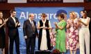La actriz Blanca Portillo (c) recibe el Premio Corral de Comedias, a 29 de junio de 2023, en Almagro, Ciudad Real, Castilla-La Mancha (España).