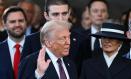 Washington (United States), 20/01/2025.- Donald Trump is sworn in as the 47th US President in the US Capitol Rotunda in Washington, DC, USA, 20 January 2025. EFE/EPA/SAUL LOEB / POOL