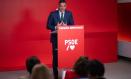 El secretario general del PSOE y presidente del Gobierno, Pedro Sánchez, durante la rueda de prensa en la sede del socialista.