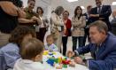 El presidente regional, Emiliano García-Page, ha inaugurado esta mañana, en Letur (Albacete), la Escuela Infantil ´Mª Carmen Jiménez Villar´. Asimismo, ha visitado las obras del colector de este municipio y las obras de emergencia que se ejecutan en La Dehesa, pedanía de Letur.