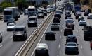 (Foto de ARCHIVO)
Decenas de vehículos durante la segunda operación salida del verano 2026, en la carretera A-4, a 31 de julio de 2026, en Madrid (España). La Dirección General de Tráfico (DGT) pone en marcha este viernes, 31 de julio, el segundo dispositivo especial de la Operación Verano 2026, con 5,6 millones de desplazamientos previstos. Durante todo el mes de agosto, se esperan 54,5 millones de movimientos por carretera de largo recorrido.

Eduardo Parra / Europa Press
31 JULIO 2026 VERANO;VACACIONES;PIXELADA
31/7/2026