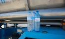 (Foto de ARCHIVO)
Varias botellas con agua potable recogida de un camión cisterna con agua potable