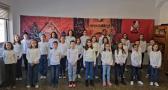 El colegio Nuestra Señora de Belén de Almansa canta con Rozalén