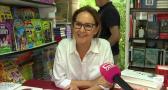 María Dueñas en la feria del libro de Madrid