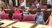 Un problema con los pasaportes retrasa la llegada de un grupo de niños saharauis