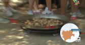 Las cuadrillas de Villamalea cocinan paellas en las fiestas en honor al Cristo de la Misericordia