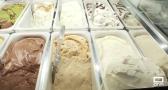 Saboreamos los helados artesanales de Heladería francés en Almansa