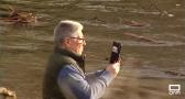 El río Bullaque se llena de visitantes para ver la imagen que presenta tras las lluvias