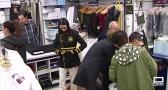 Cientos de pedidos de túnicas y uniformes de Semana Santa salen de una tienda de Albacete