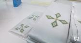 Una empresa de Hellín diseña ropa para la visita del papa
