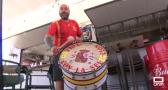 Conocemos a Curro, el toledano que anima con su bombo a la Roja