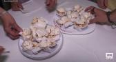 Elaboramos "suspiros" un dulce típico de Férez