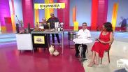 Mercedes y Mariano, expertos churreros, tras toda una vida