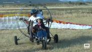 "Air wind" la única escuela de paramotor de la región