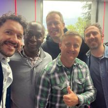 Entrevista al autor de 'El chico Boney M' y Reggie Tsiboe en La Tarde Suena Bien