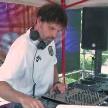 Nesec en el Piknik 808