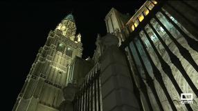 La magia de la noche en un templo repleto de arte en la Catedral de Toledo