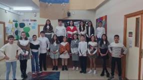 El colegio José Maldonado y Ayuso de Mondéjar canta con Rozalén