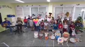 El CEIP Martínez Parras de Liétor canta con Rozalén