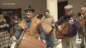 Aprendemos a construir una zambomba en Sigüenza