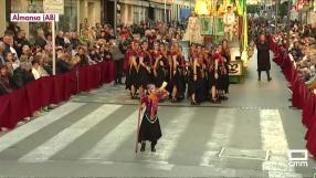 Especial desfile de Moros y Cristianos desde Almansa