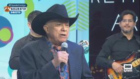 Reynaldo Armas canta 'El cardenalito'