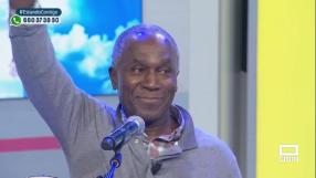 Disfrutamos de la música de 'Boney M' con Reggie Tsiboe