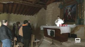 Llueva o truene, Fuentelsaz celebra la romería de San Miguel