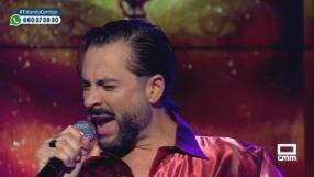 Javi Mota canta 'La llave'
