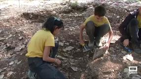 Los paleontólogos acercan un nuevo yacimiento a los más pequeños